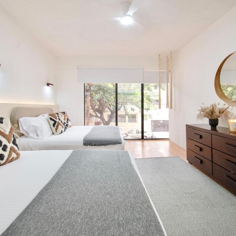 Peace and Comfort, Spacious House for 16 plus Guests - Apartment - 61