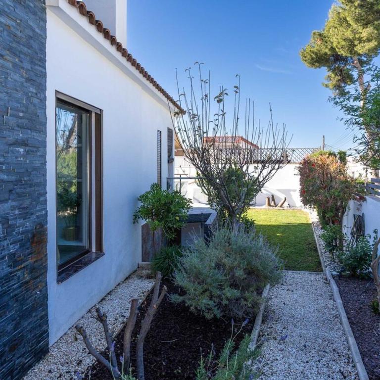 Modern Villa close to Costabella beach - Villa - 10