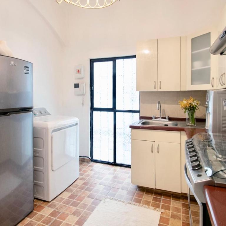 VIDA Condesa, Elegant Home for 14 Guests and Terrace - Apartment - 8