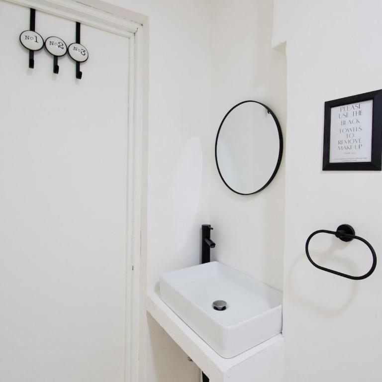 VIDA Condesa, Elegant Home for 14 Guests and Terrace - Apartment - 92
