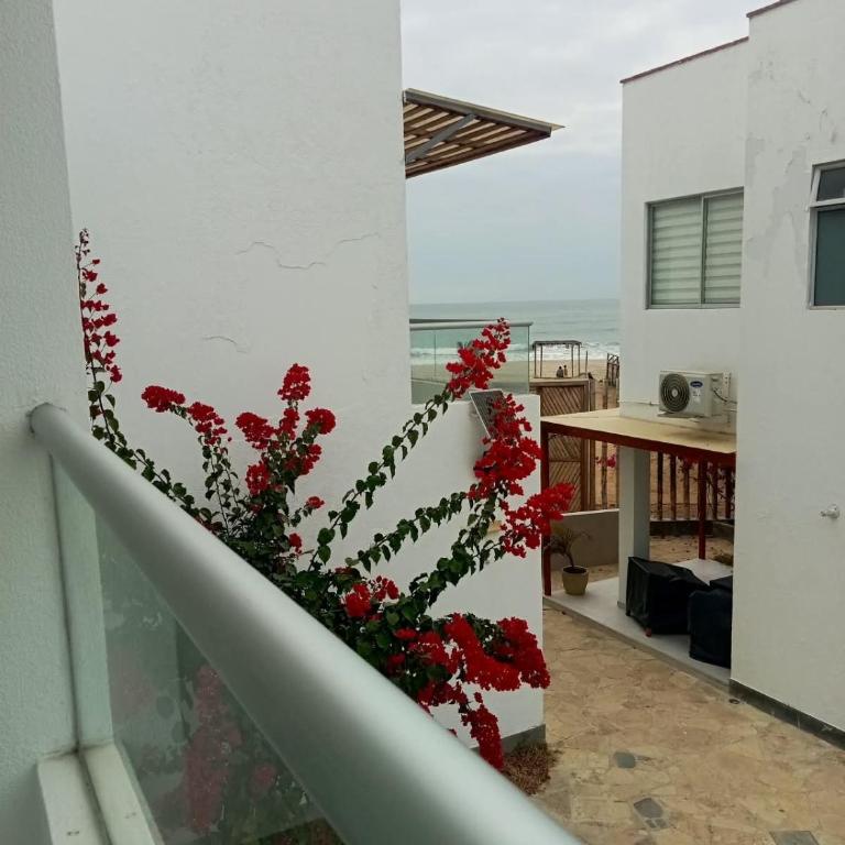 Beach house in Zorritos - Tumbes - Casa de 4 dormitorios - 8