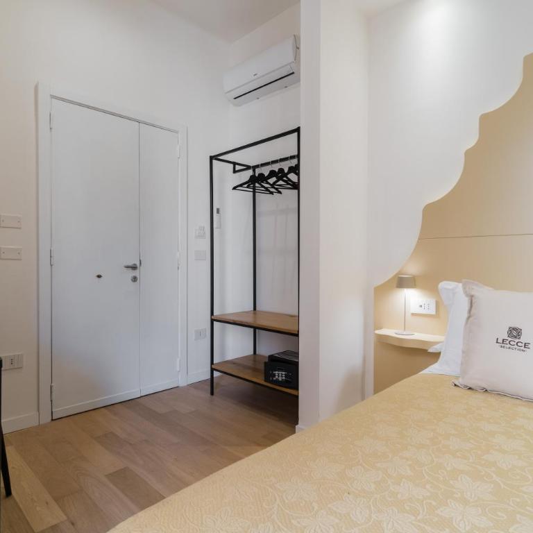 VIRA Concept Rooms - Lecce Selection - Zimmer mit Kingsize-Bett und Balkon - 4