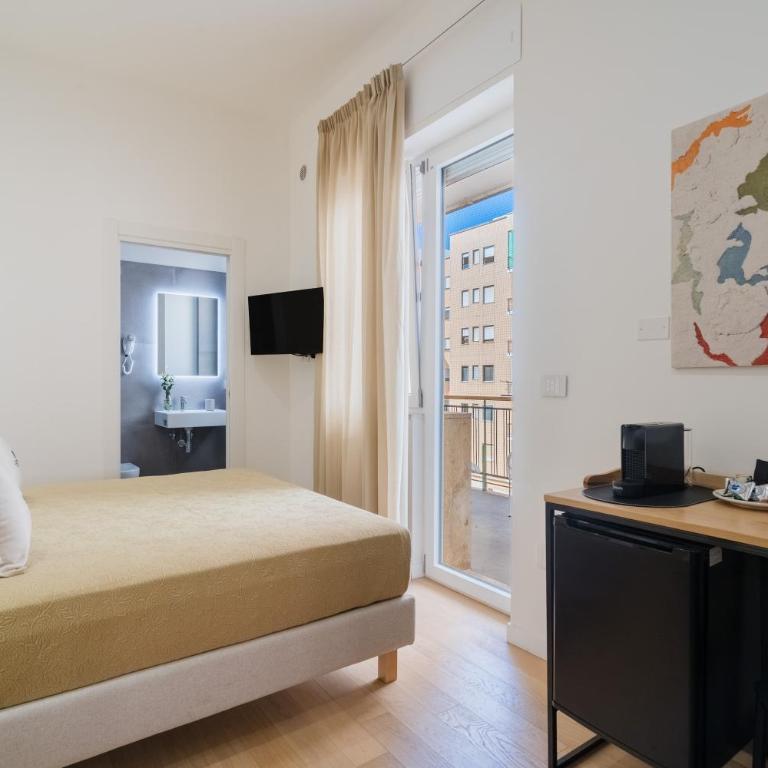 VIRA Concept Rooms - Lecce Selection - Zimmer mit Kingsize-Bett und Balkon - 2