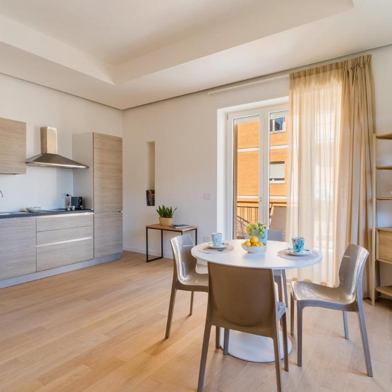 VIRA Concept Rooms - Lecce Selection - Deluxe Apartment mit 1 Schlafzimmer und Stadtblick - 1