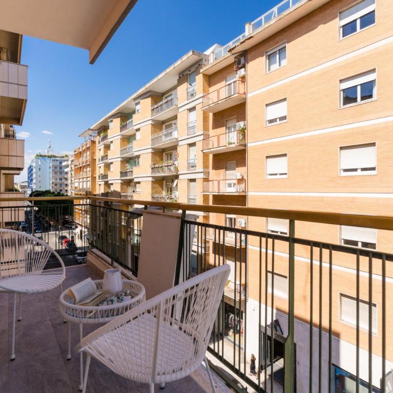 VIRA Concept Rooms - Lecce Selection - Deluxe Apartment mit 1 Schlafzimmer und Stadtblick - 14