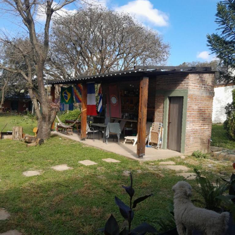 Casa 113 Salta - Apartamento de 2 dormitorios con vistas al jardín - 11