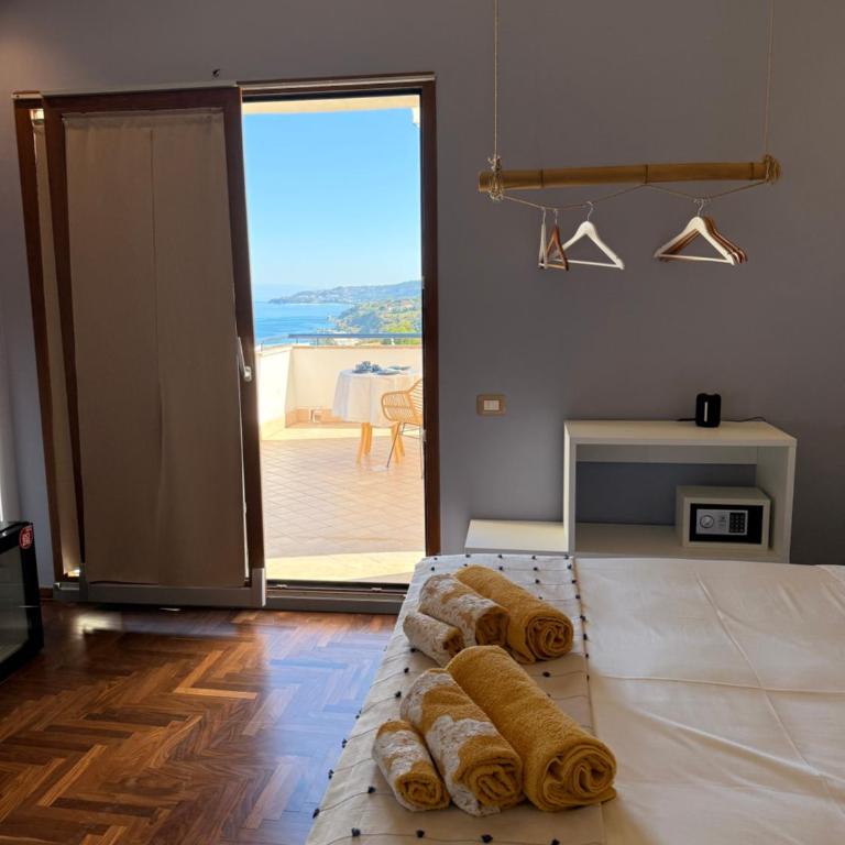 Emmesse rooms & infinite blue - Camera King con Vista Mare - 12