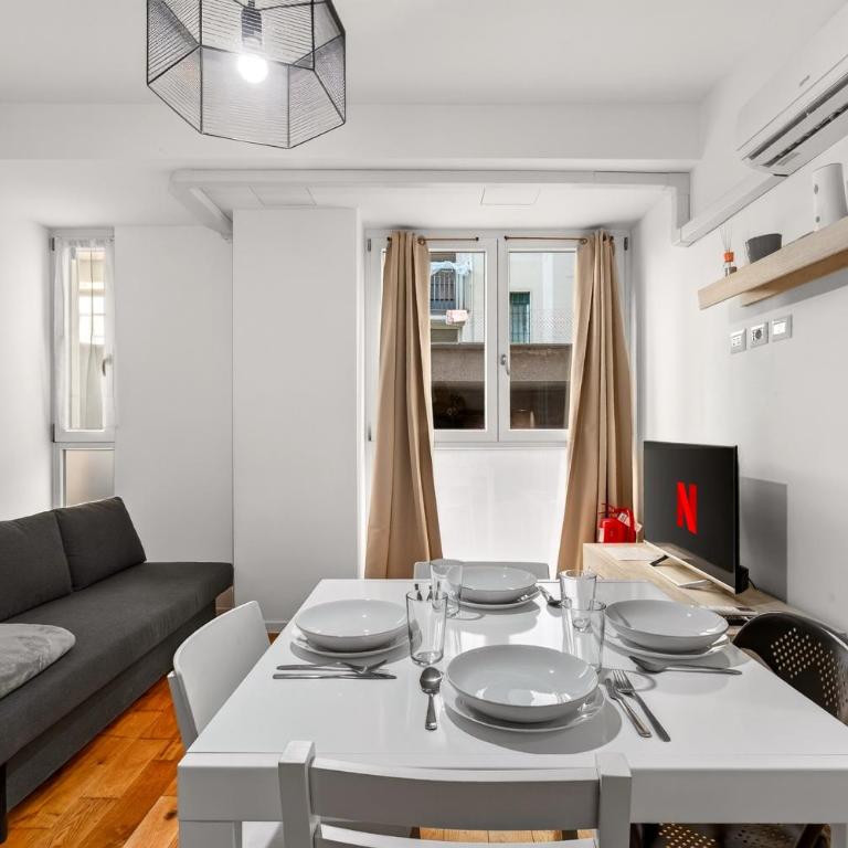 San Siro Home Suite Metro M5 Stadio a 10 min - Appartamento Premium con 1 Camera da Letto - 1