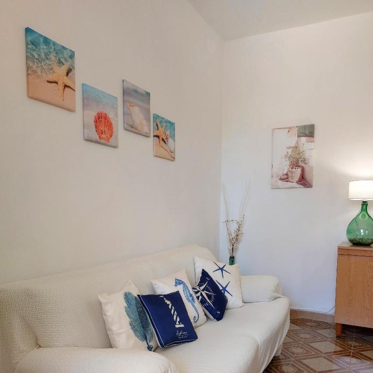 La veranda dei nonni - Appartamenti in villetta vicino al mare - Appartamento con 2 Camere da Letto e Vista Giardino - 12