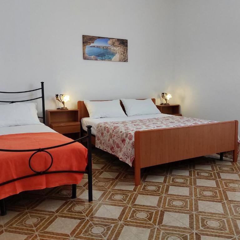La veranda dei nonni - Appartamenti in villetta vicino al mare - Appartamento con 2 Camere da Letto e Vista Giardino - 5
