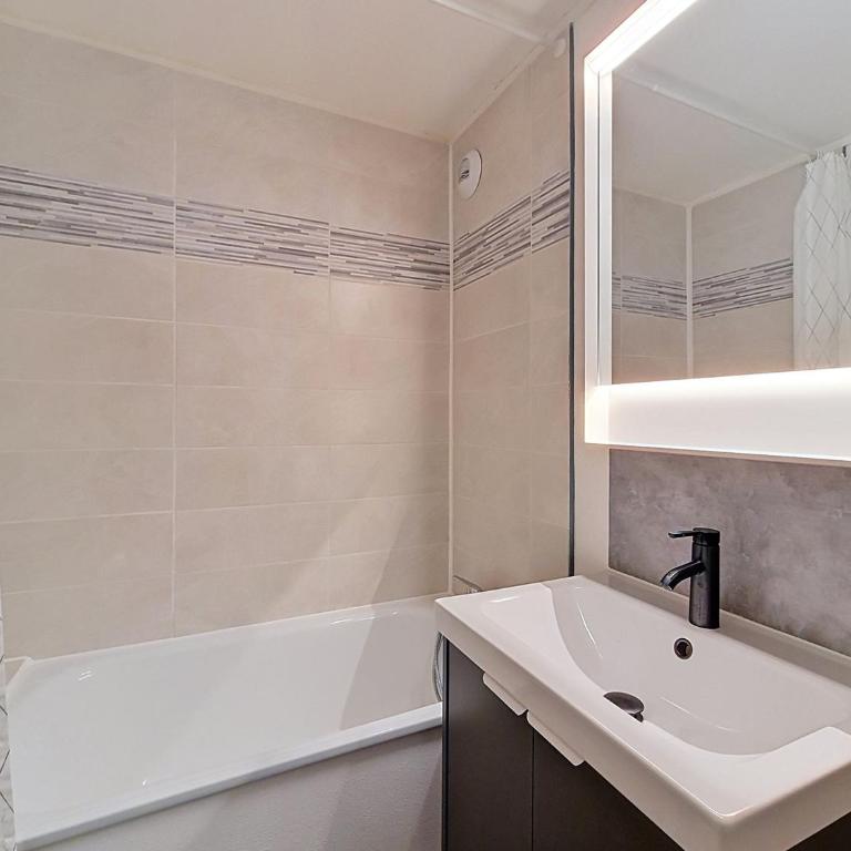 Appartement spacieux - 6 pers. Pied des pistes - Appartamento con 1 Camera da Letto - 12