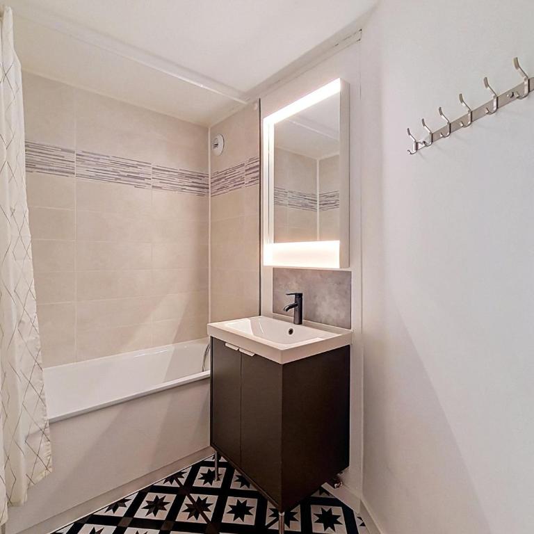 Appartement spacieux - 6 pers. Pied des pistes - Appartamento con 1 Camera da Letto - 13