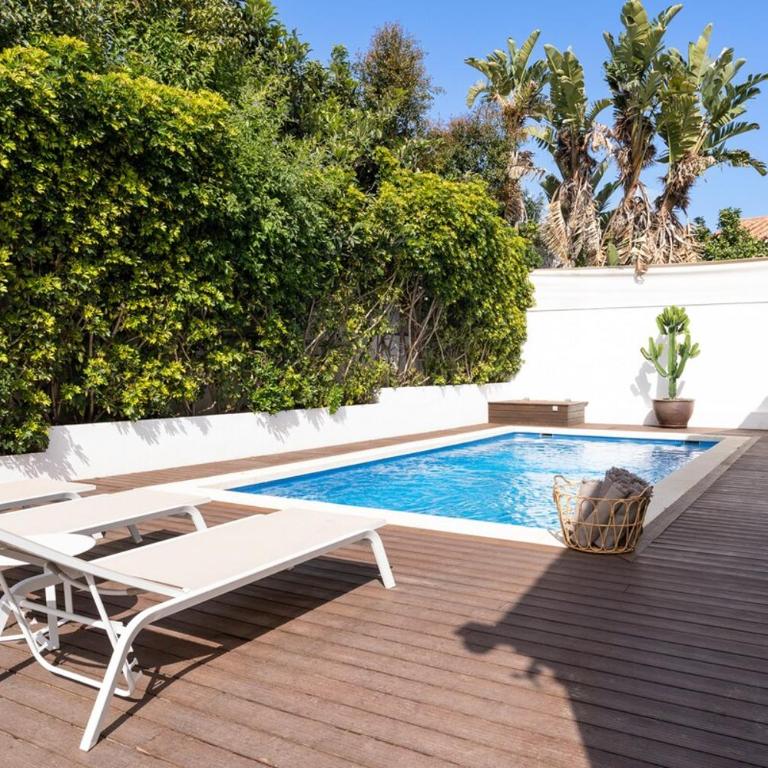 Villa Madrugada, beachside villa in Costabella - Villa - 19