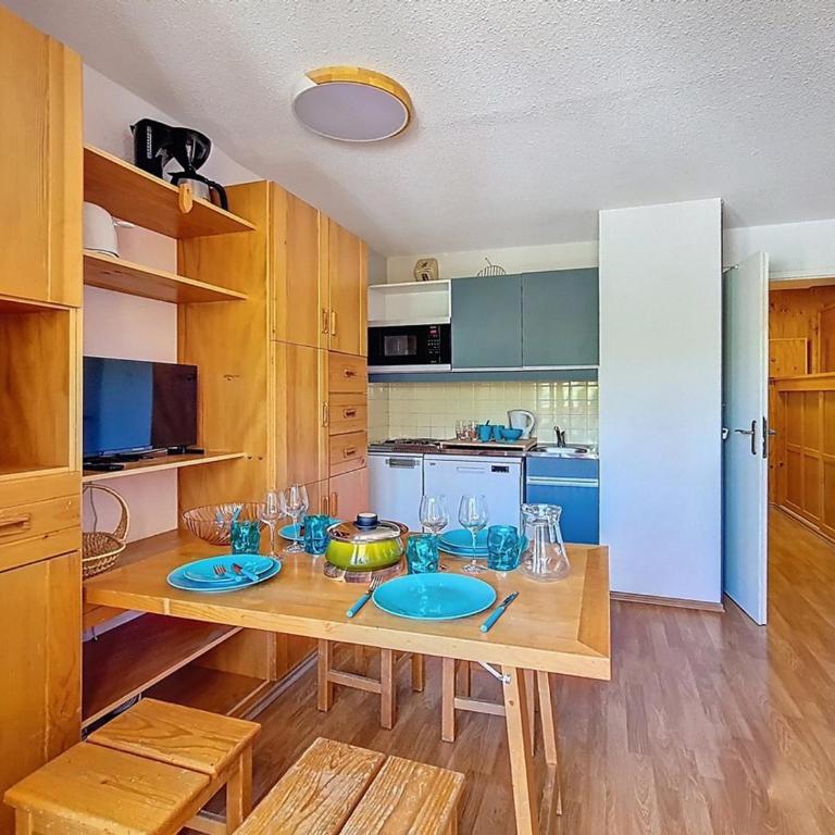 Appartement confortable - 4 pers. Pied des pistes - Apartment mit 1 Schlafzimmer - 9