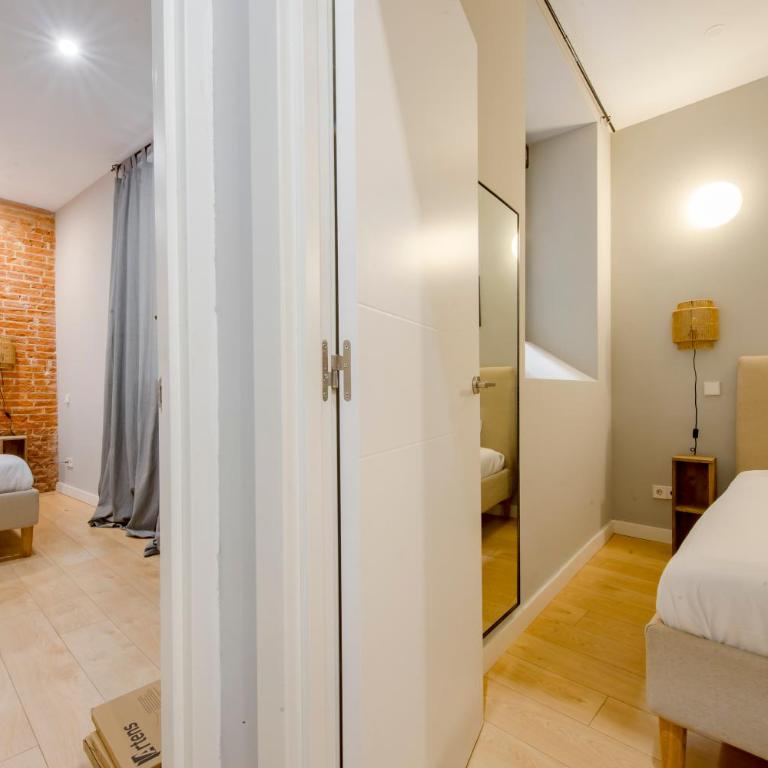 Confort Madrileño para 8 en Tirso de Molina E2 - Apartment - 10