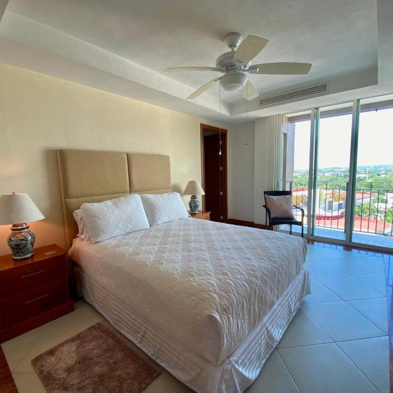 Disfruta elegancia y vistas al mar en Grand Venetia - Apartment - 5