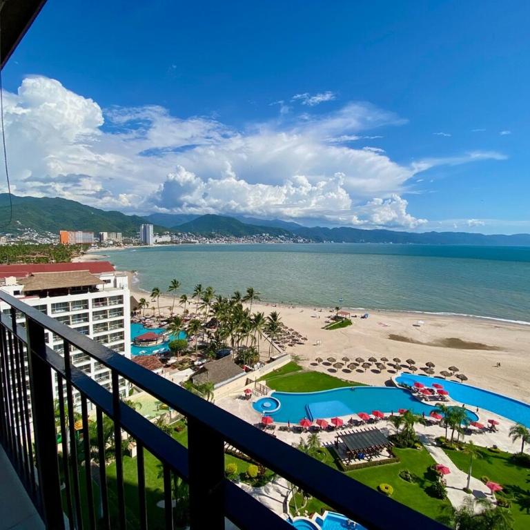 Disfruta elegancia y vistas al mar en Grand Venetia - Apartment - 22