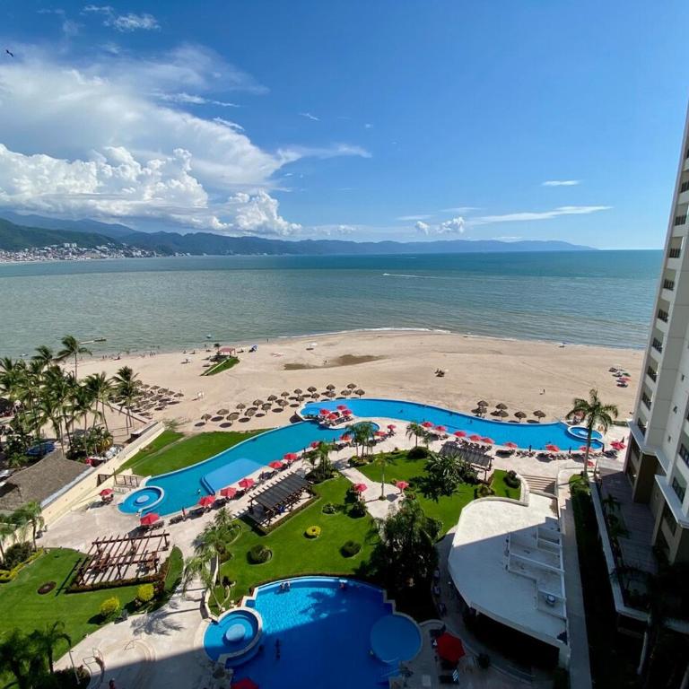 Disfruta elegancia y vistas al mar en Grand Venetia - Apartment - 24