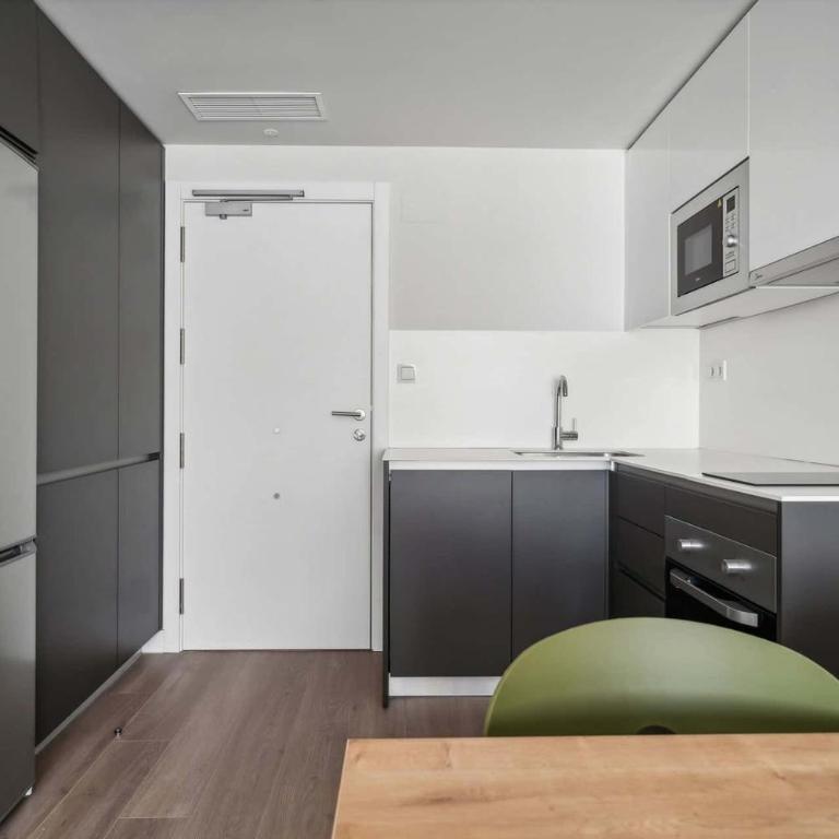 Spacest - Calle José Antonio Rebolledo y Palma, Vallecas C - Appartamento - 17