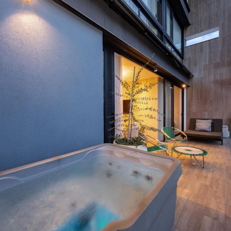Energy Living - Ultimate Condo in Medellin - One-Bedroom Apartment - 67