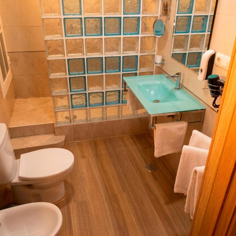 Apartalux Playa La Caleta - Apartamento de 2 dormitorios - 4
