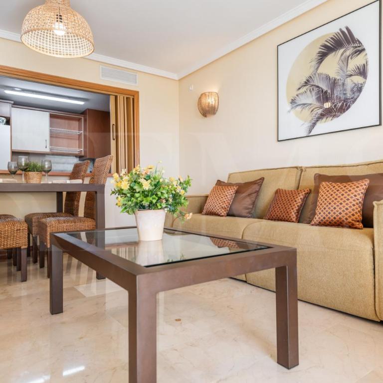 Cozy getaway with pool, close to the beach by REMS - Appartement 2 Chambres - 10