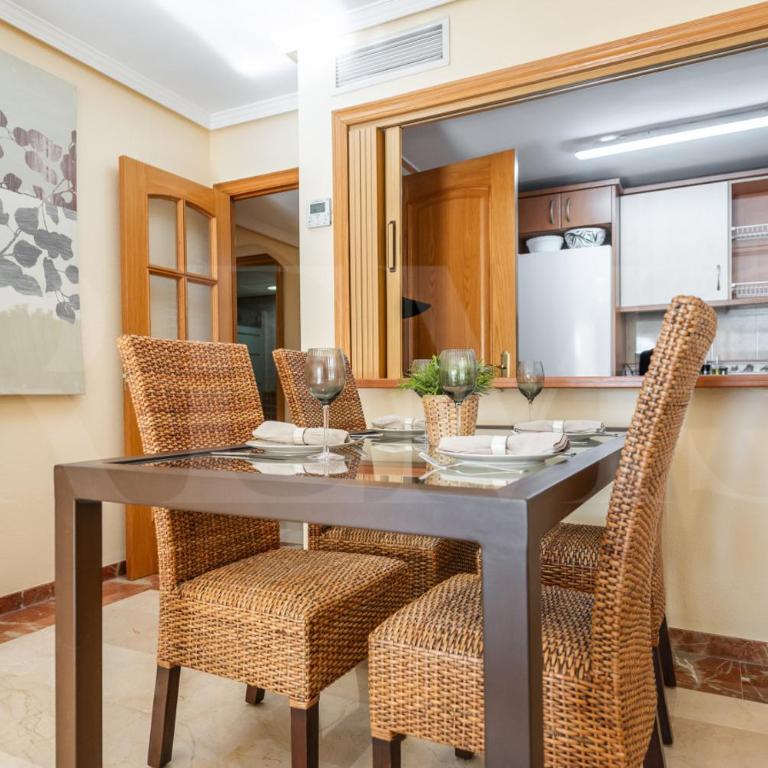 Cozy getaway with pool, close to the beach by REMS - Appartement 2 Chambres - 13