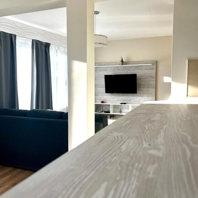 Maravilloso Alojamiento Céntrico - Apartamento de 2 dormitorios - 14
