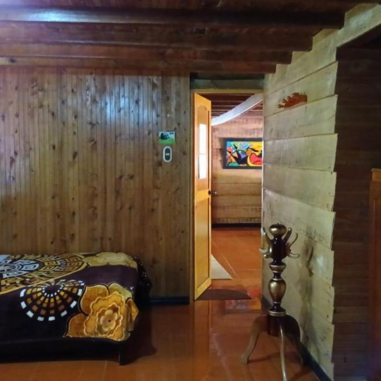 Hotel Cabañas JC - Habitación Familiar con vistas al lago - 1