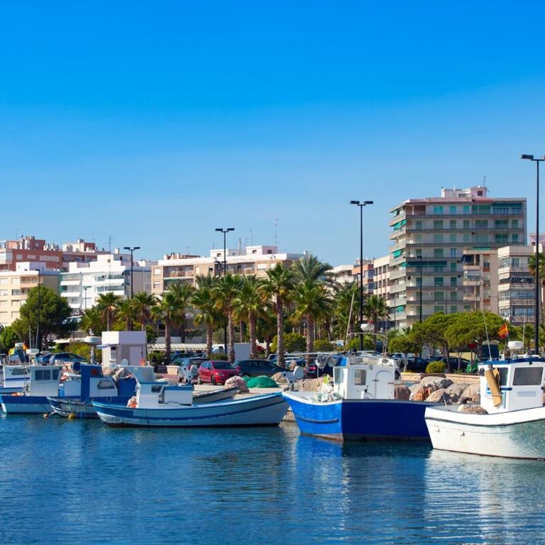 Apartment 50 meters from the beach ideal for relaxation - Apartamento de 3 dormitorios - 11