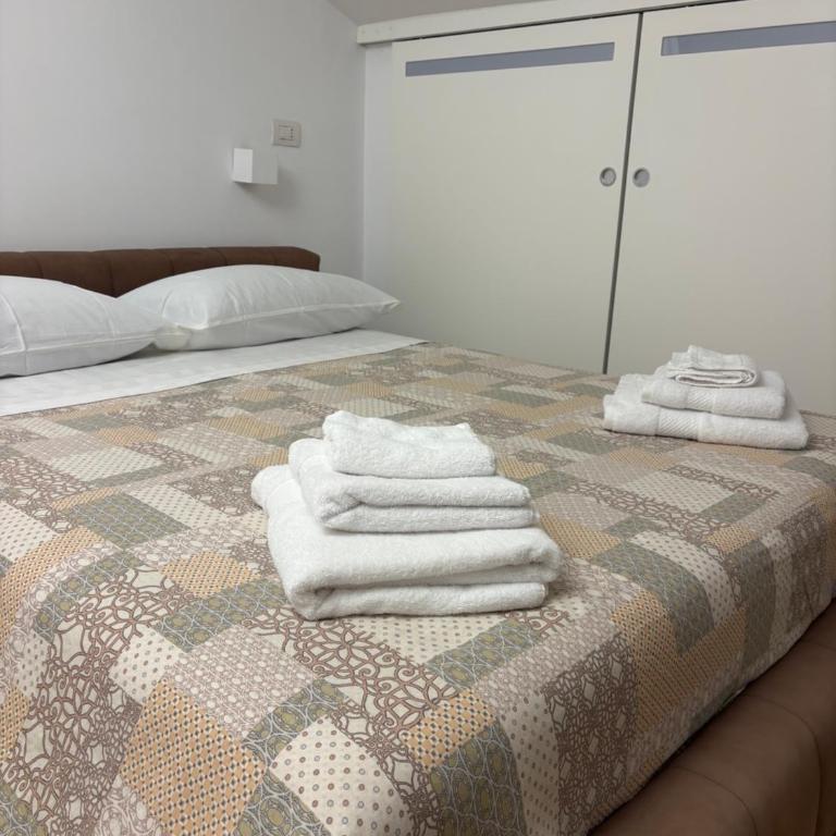 La Mansarda - Appartamento con 1 Camera da Letto - 1