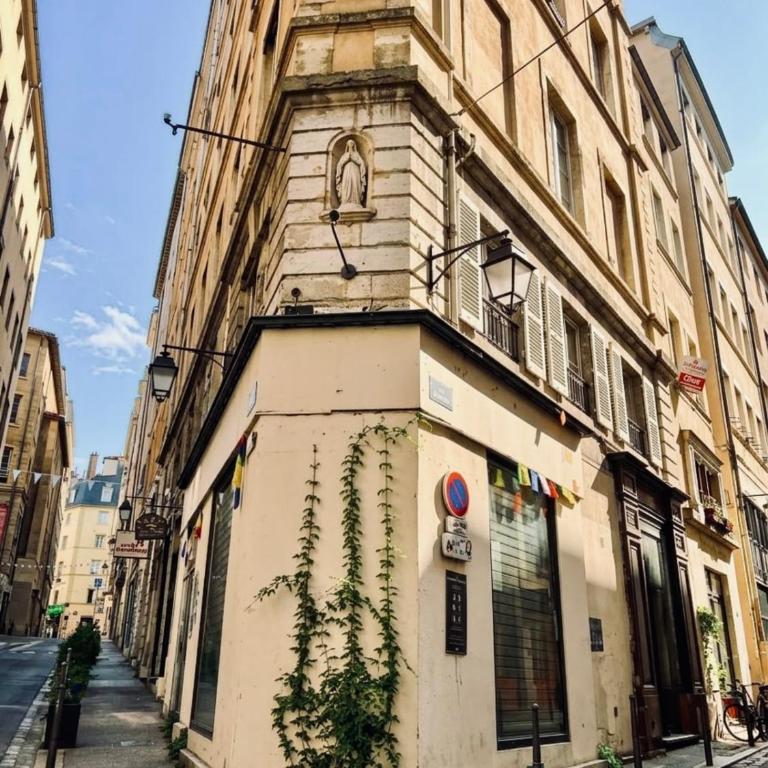 Appartement près Place des Terreaux 4 couchages - Appartement - 15