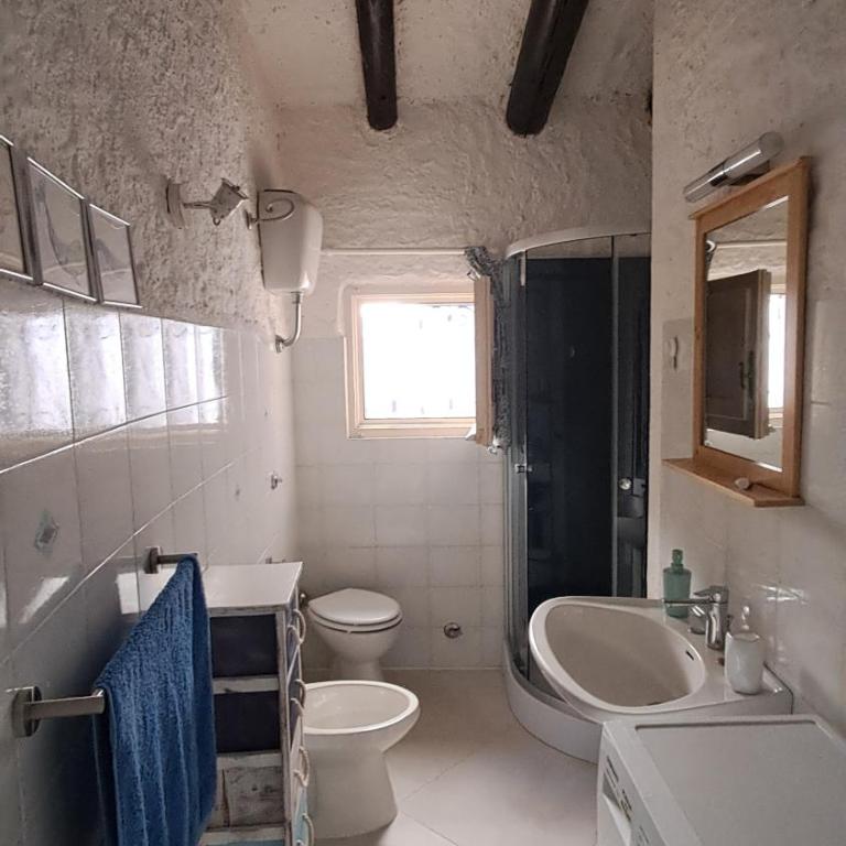 ViaGramsci125 - Casa con 3 Camere da Letto - 25