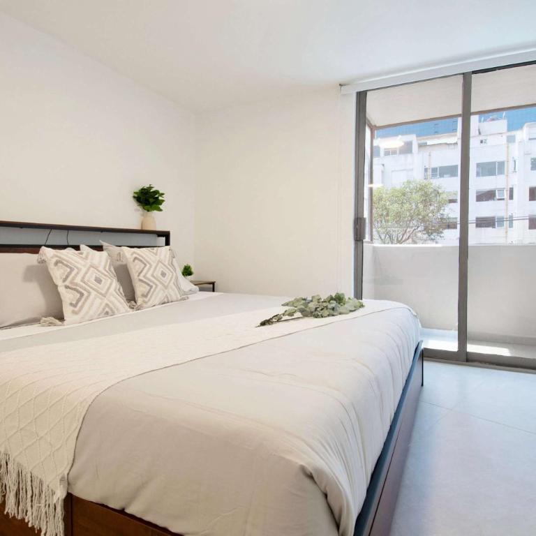 Soleá, Chic Apartment in Nápoles, Steps from WTC - Apartment - 8