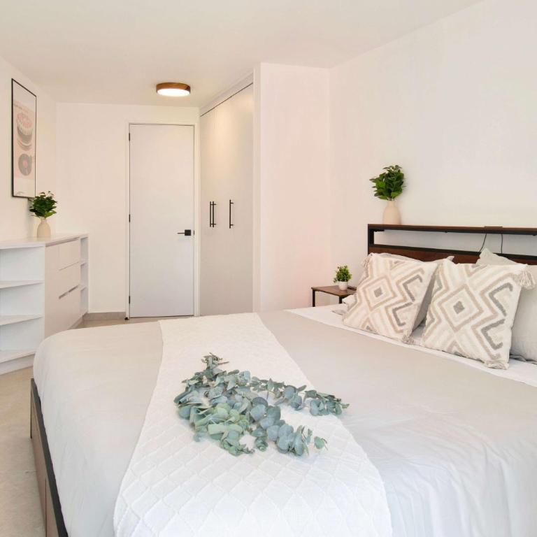 Soleá, Chic Apartment in Nápoles, Steps from WTC - Apartment - 7