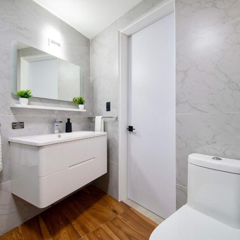 Soleá, Chic Apartment in Nápoles, Steps from WTC - Apartment - 19
