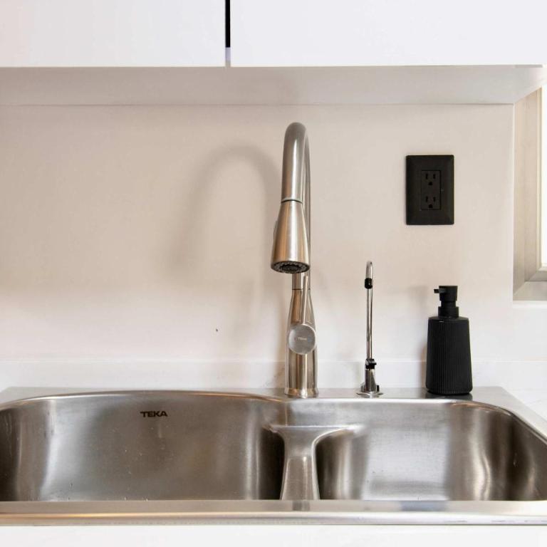 Soleá, Chic Apartment in Nápoles, Steps from WTC - Apartment - 53