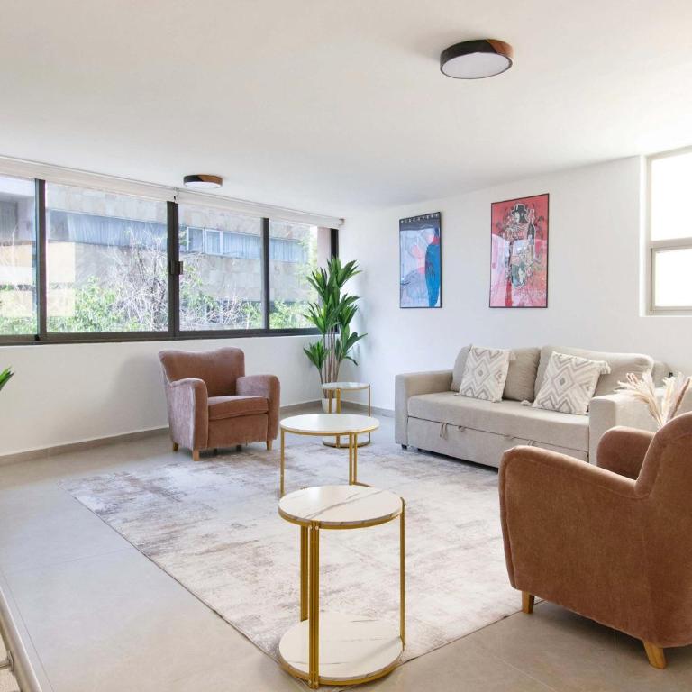 Soleá, Chic Apartment in Nápoles, Steps from WTC - Apartment - 58