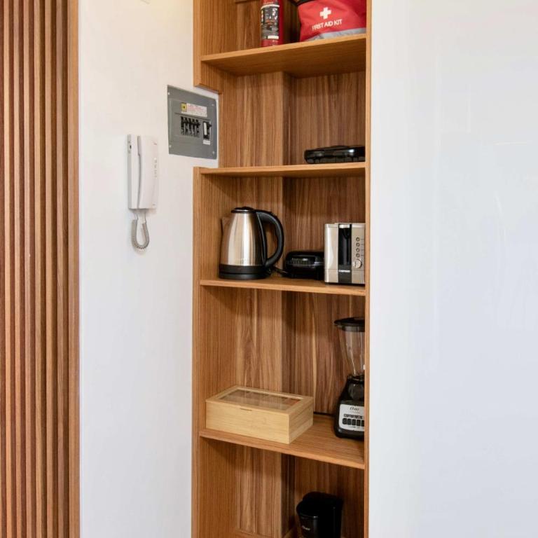 Soleá, Chic Apartment in Nápoles, Steps from WTC - Apartment - 77