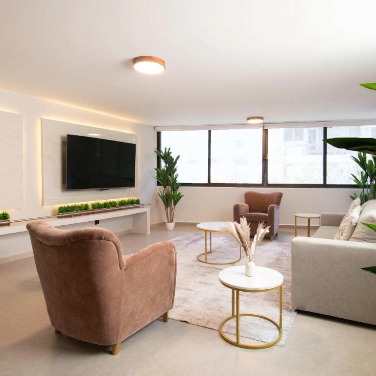 Soleá, Chic Apartment in Nápoles, Steps from WTC - Apartment - 96