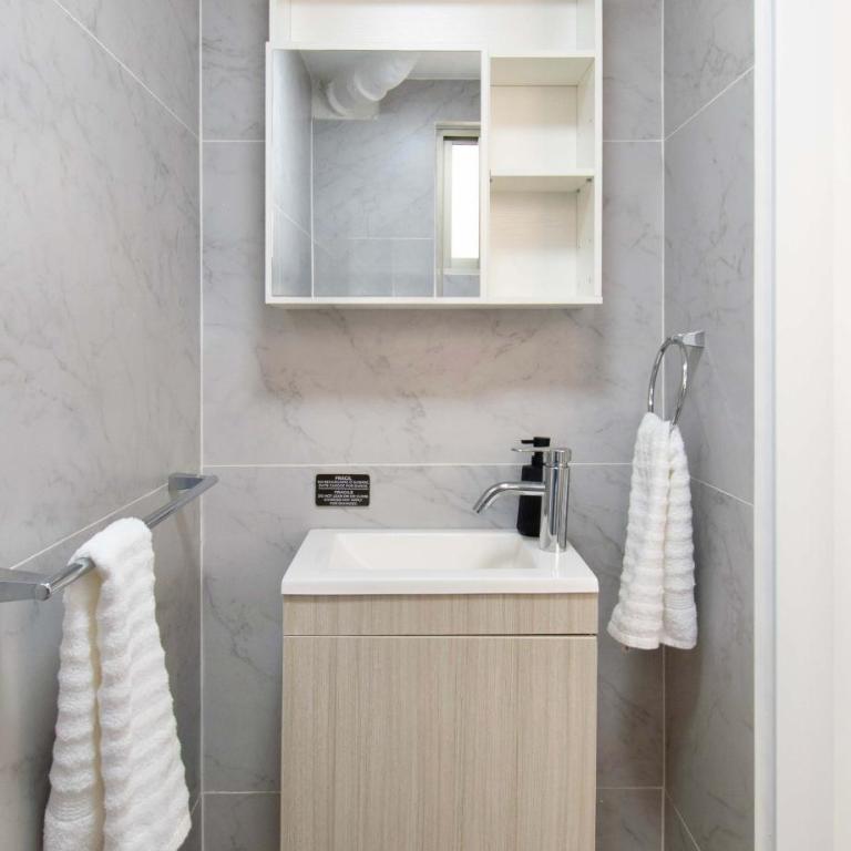 Soleá, Chic Apartment in Nápoles, Steps from WTC - Apartment - 97