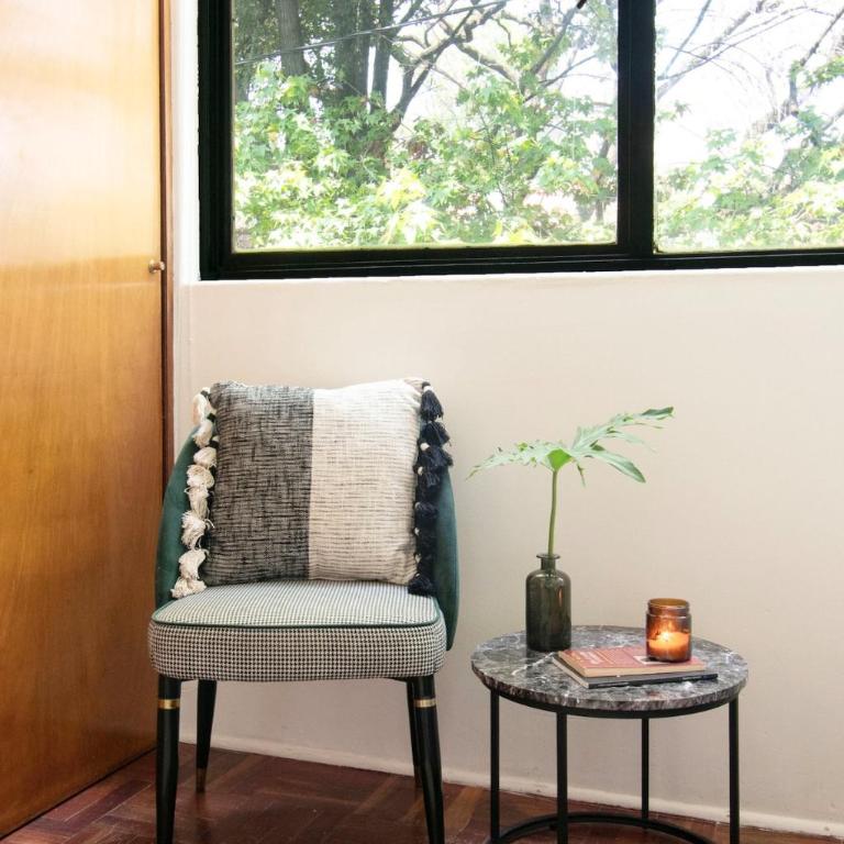 Coyoacán 6 bedroom house, 3 and a half bathrooms, 14 guests - Apartment - 14