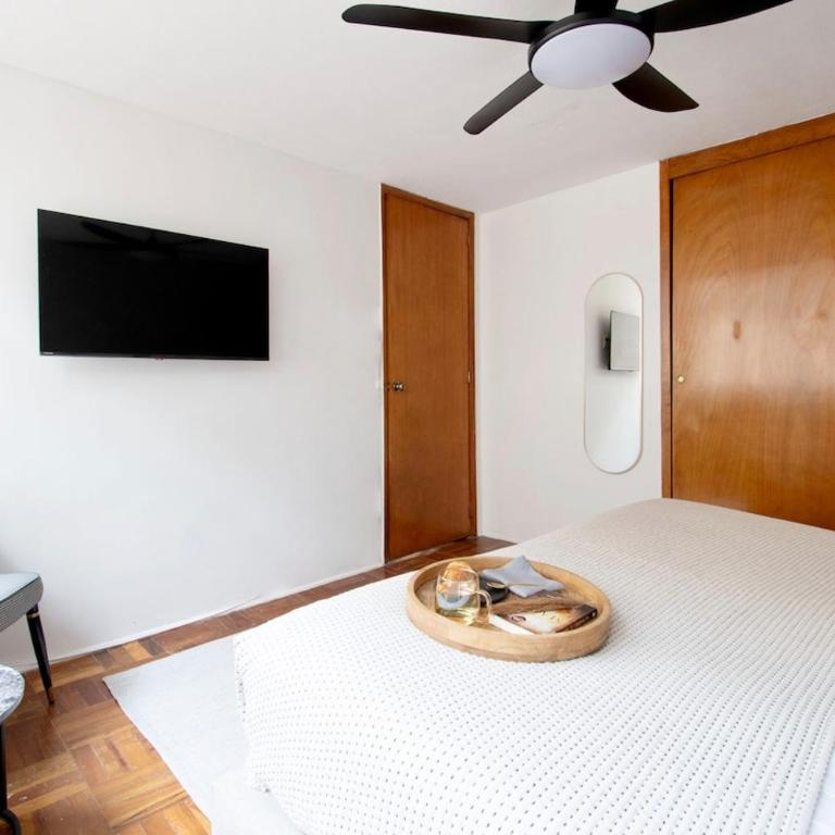 Coyoacán 6 bedroom house, 3 and a half bathrooms, 14 guests - Apartment - 40