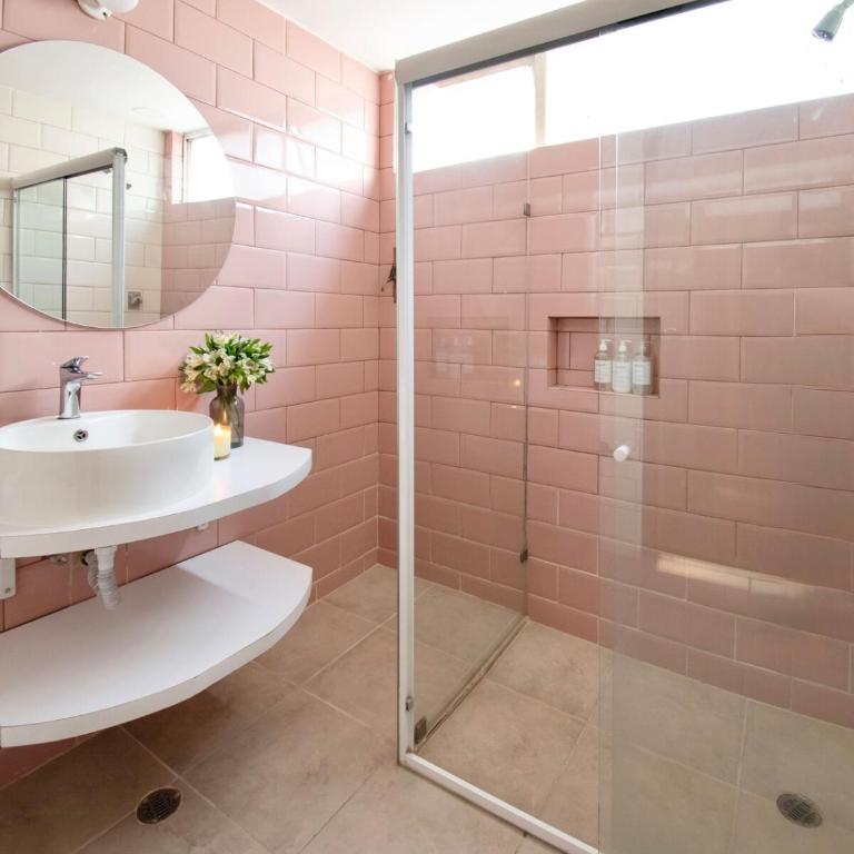 Coyoacán 6 bedroom house, 3 and a half bathrooms, 14 guests - Apartment - 44