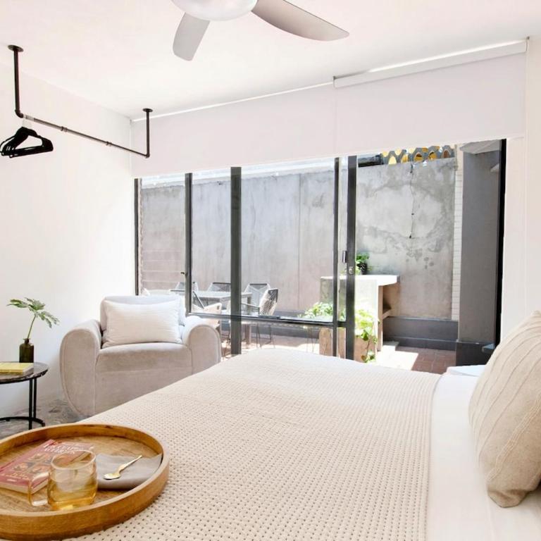 Coyoacán 6 bedroom house, 3 and a half bathrooms, 14 guests - Apartment - 58