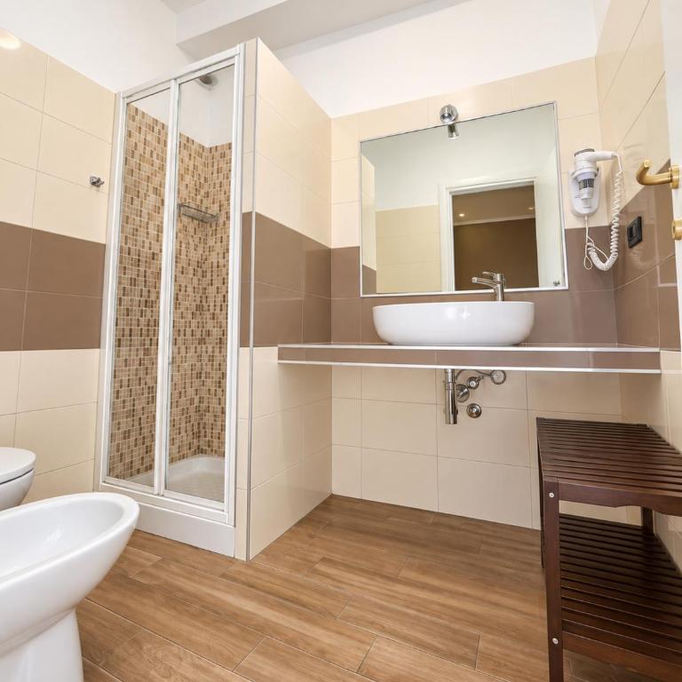 Vatican Garden GUESTHOUSE - Apartamento de 5 dormitorios - 33