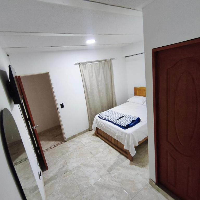 Hotel El Empedrado - Deluxe Queen Room - 2
