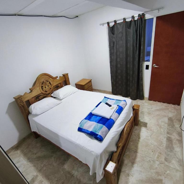 Hotel El Empedrado - Deluxe Queen Room - 3