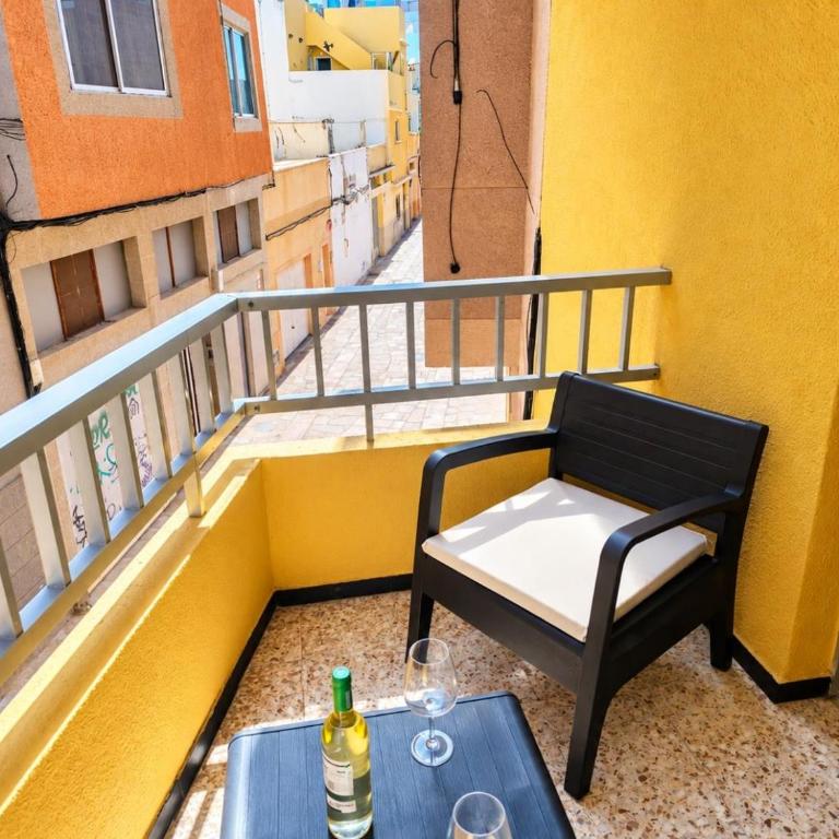 El Médano Sea Breeze by HelloApartments - Apartment - 33