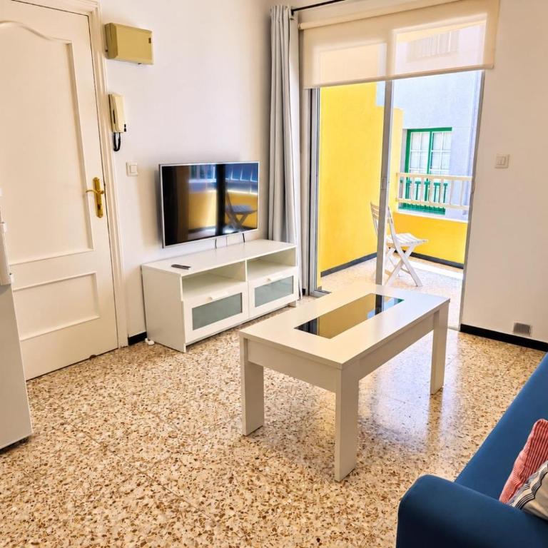 El Médano Sea Breeze by HelloApartments - Apartment - 37
